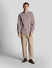 Lyle & Scott - LS Slim Fit Gingham Shirt - rutiga skjortor - burgundy/white - 4