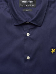Lyle & Scott - LS Slim Fit Poplin Shirt - basic shirts - navy - 6
