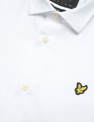 Lyle & Scott - LS Slim Fit Poplin Shirt - tavalised t-särgid - white - 6