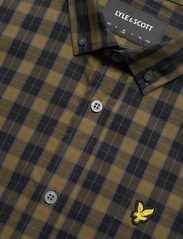Lyle & Scott - Check Poplin Shirt - rutiga skjortor - jet black/ olive - 7