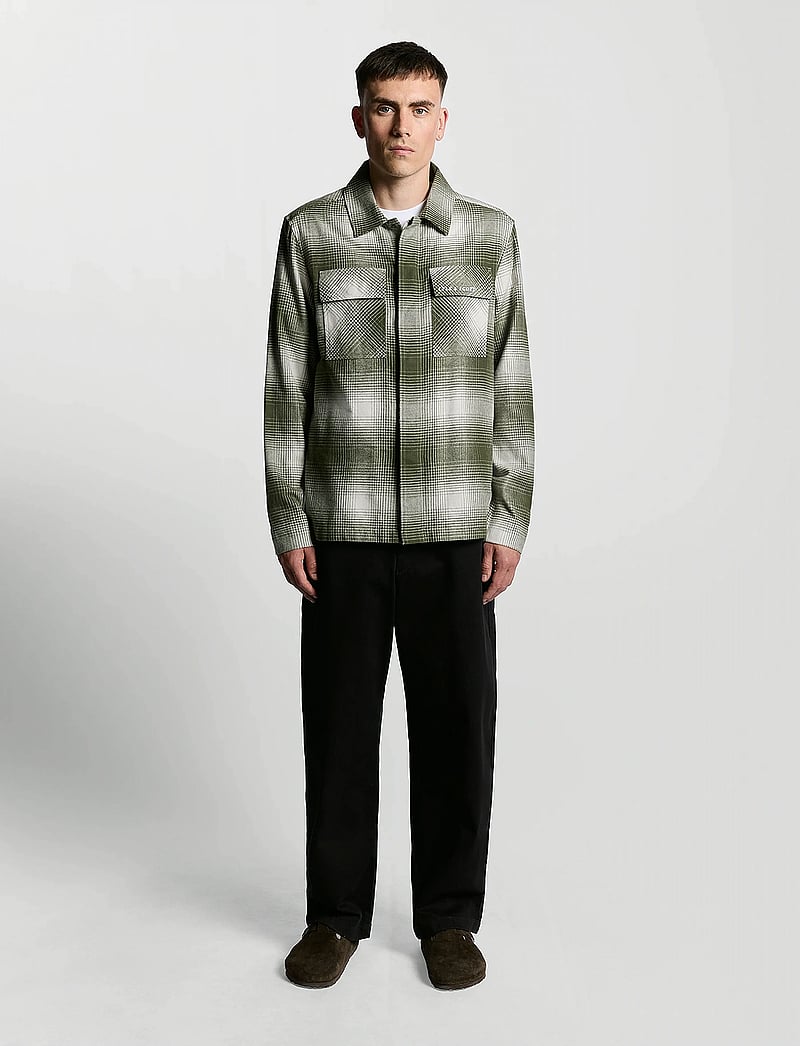Lyle & Scott - Ombre Check Overshirt - overshirts - x968 deep depths/ dropcloth - 4