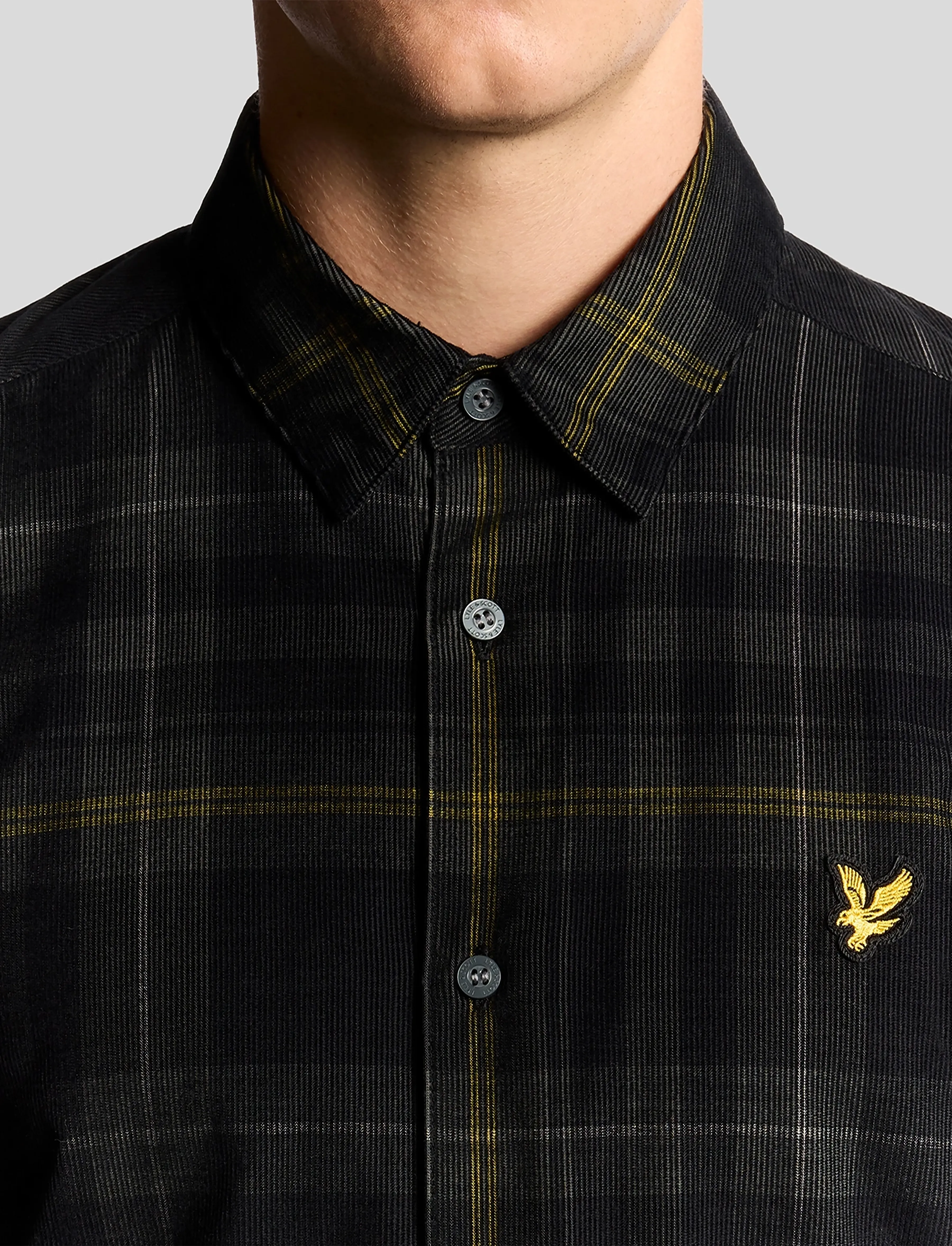 Lyle & Scott - Tartan Corduroy Shirt - ternede skjorter - z865 jet black - 5