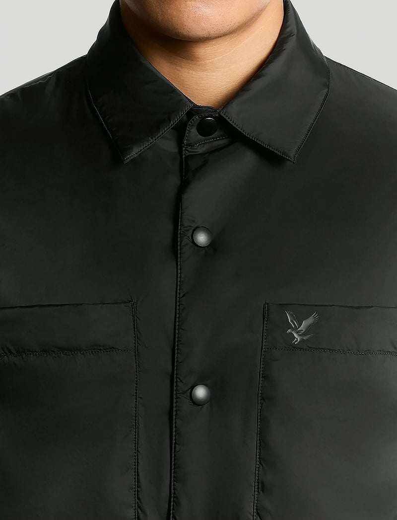 Lyle & Scott - Insulated Overshirt - dunjakker - z865 jet black - 5