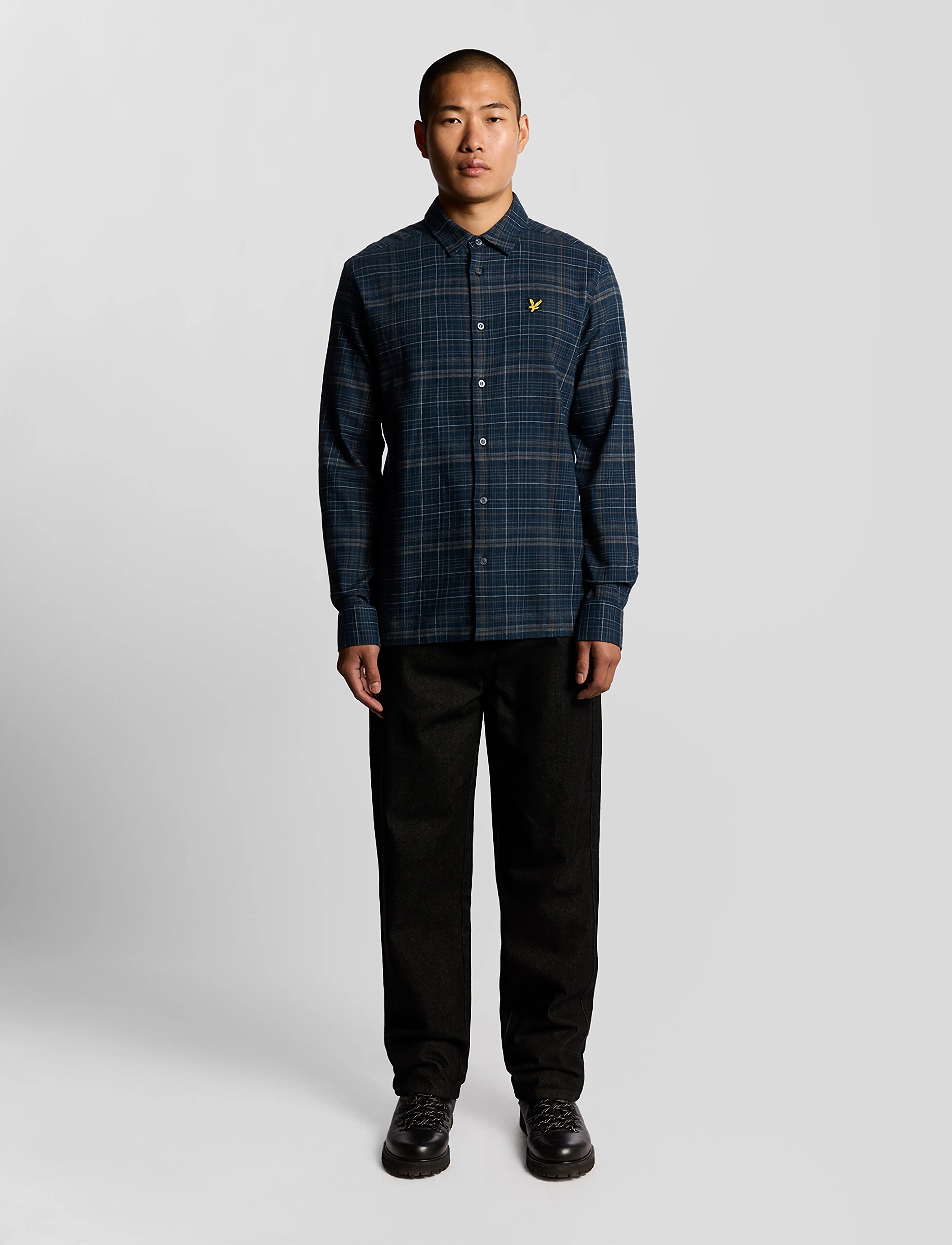 Lyle & Scott - Checked Flannel Shirt - geburtstagsgeschenke - y060 dark navy/ tree green - 4