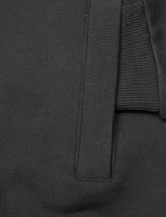 Lyle & Scott - Chevron Zip Through Track Jacket - sweatshirts - x002 black ice - 3