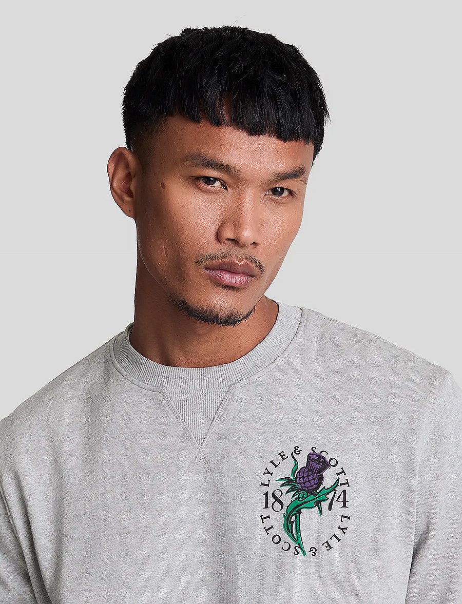 Lyle & Scott - Thistle Flora Printed Crew Neck Sweatshirt - dressipluusid - light grey marl - 4