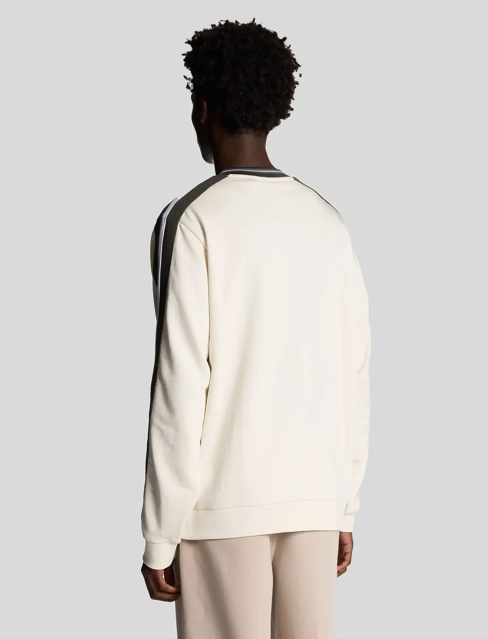 Lyle & Scott - Contrast Taped Sweatshirt - sweatshirts - x788 natural - 5