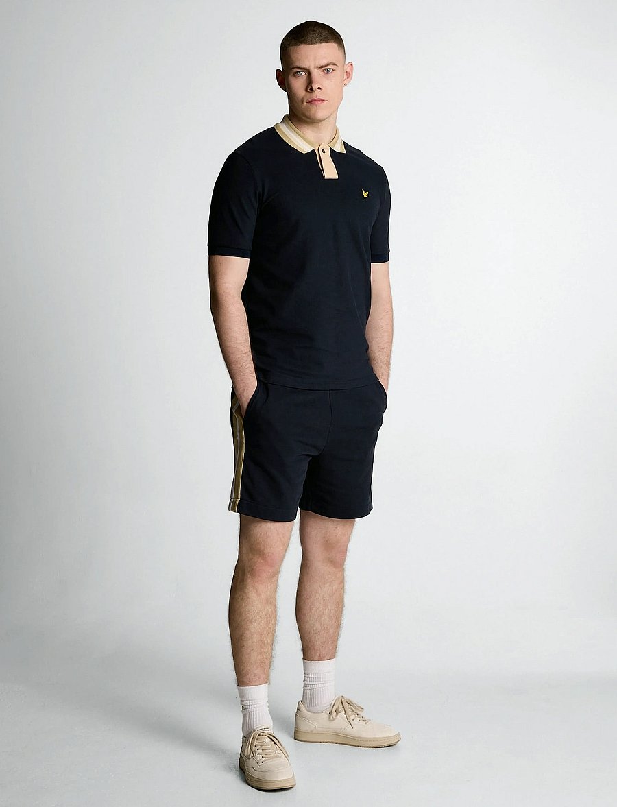 Lyle & Scott - Contrast Taped Sweatshorts - sweatshorts - z271 dark navy - 0