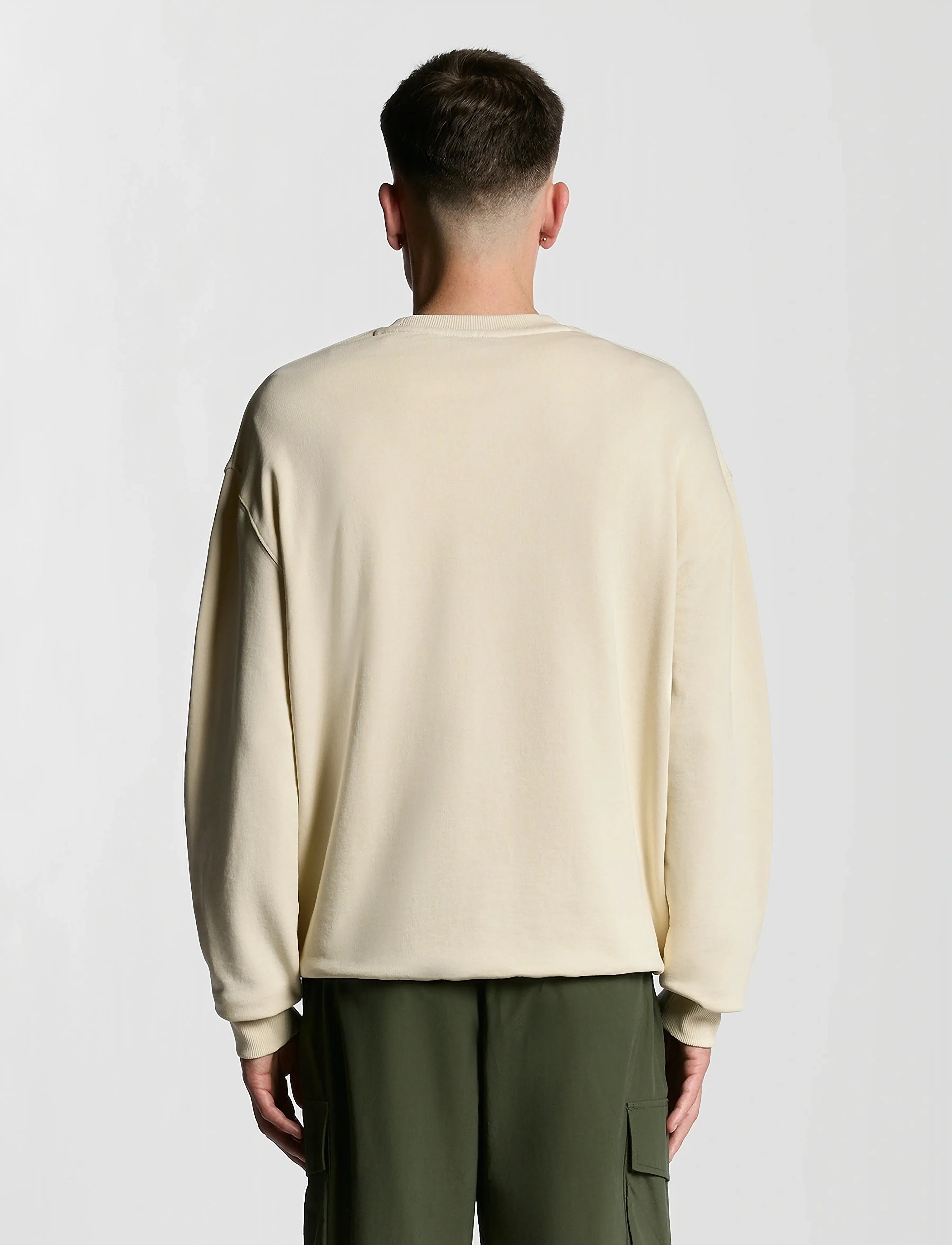 Lyle & Scott - Script Brushback Crew Neck Sweatshirt - sweatshirts - x869 foam - 3