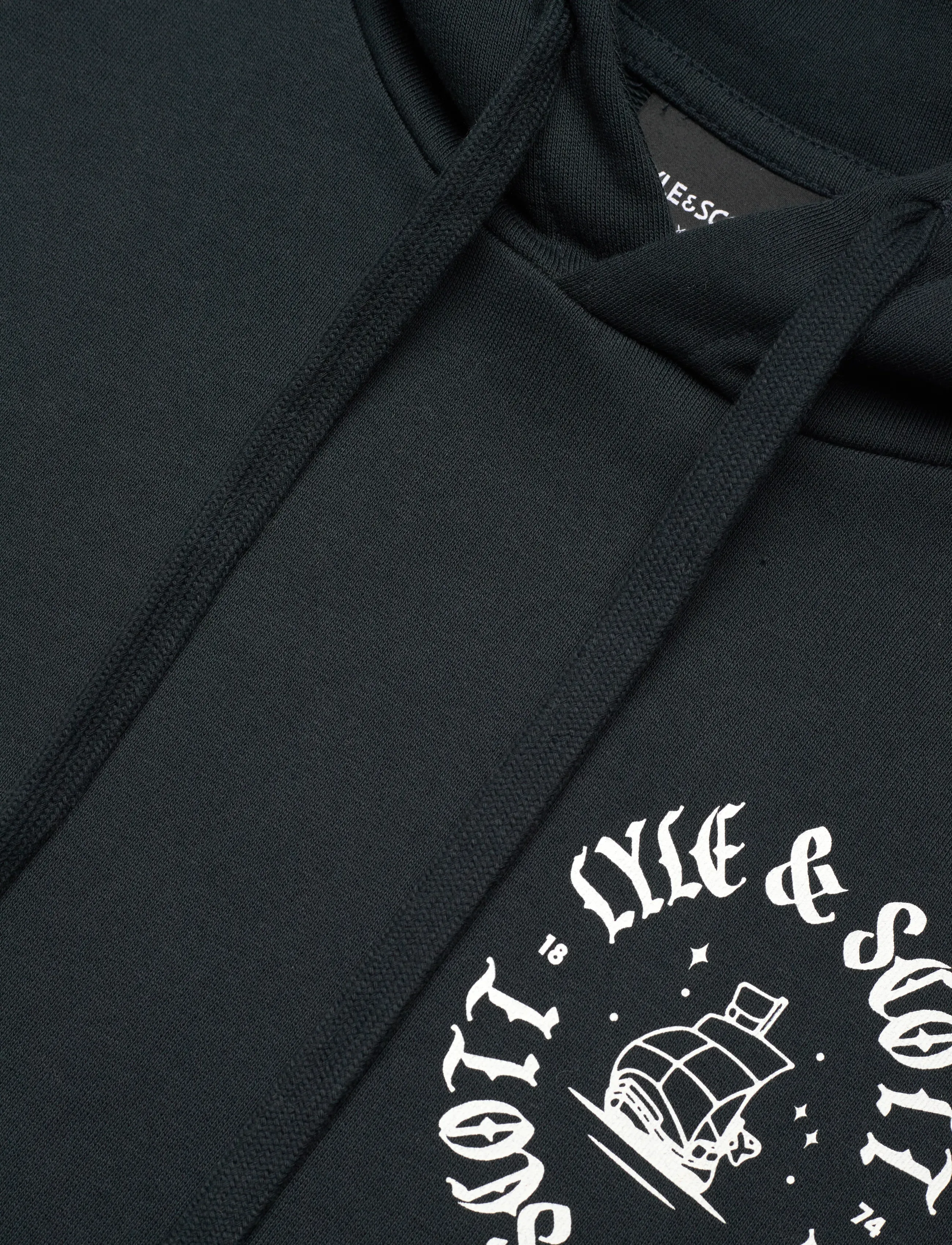 Lyle & Scott - Ship Insignia Graphic Hoodie - sweats à capuche - z271 dark navy - 2