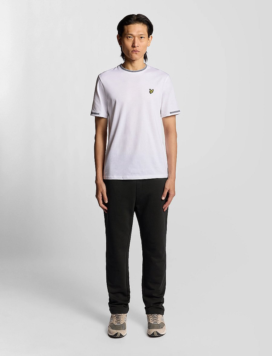 Lyle & Scott - Straight Leg Jogger - sweatpants - z865 jet black - 0