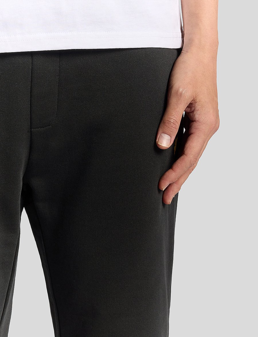 Lyle & Scott - Straight Leg Jogger - sweatpants - z865 jet black - 5