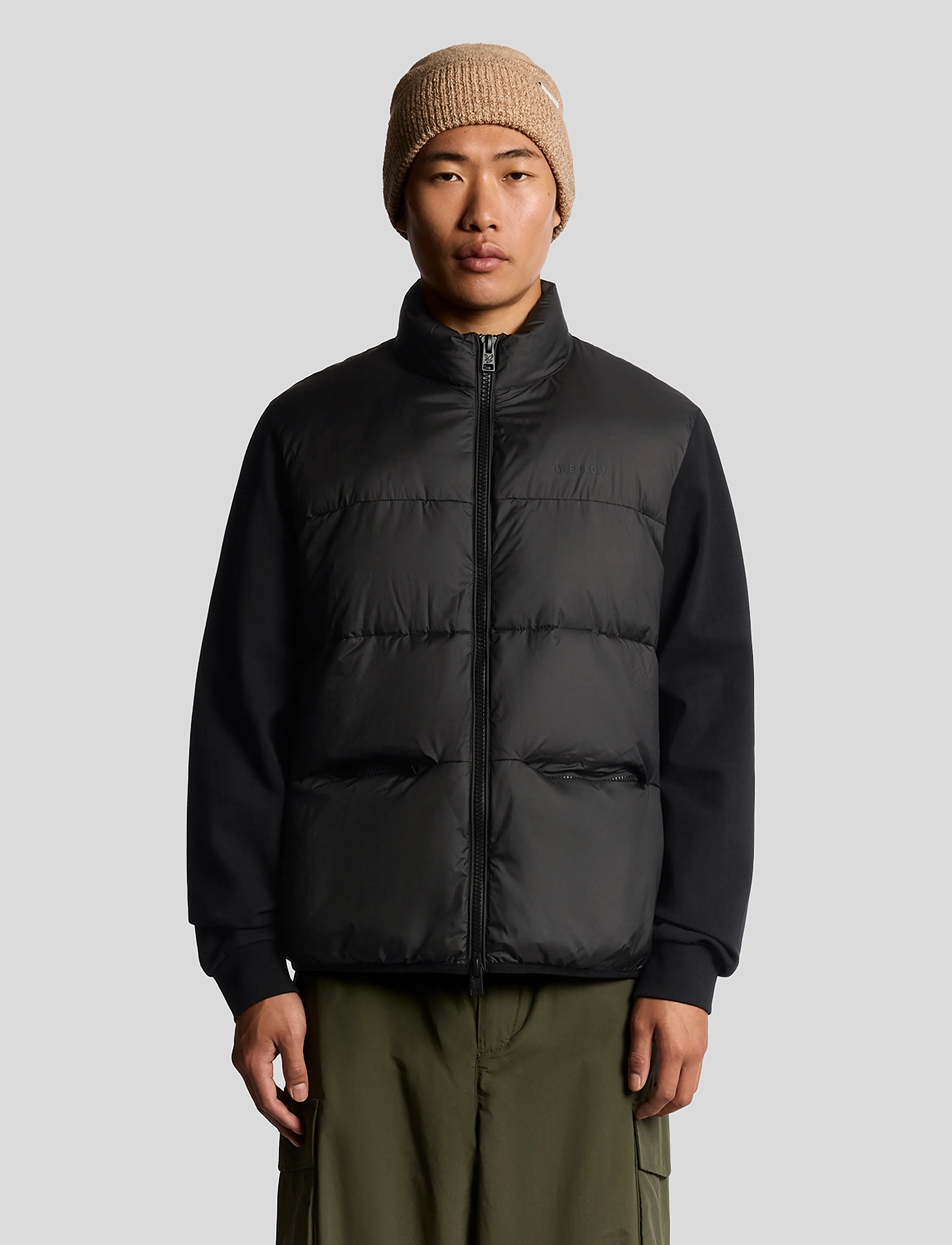 Lyle & Scott Funnel Neck Hybrid Zip Through Jumper, Mænd, Høj Hals Hybrid Gennemgående Lynlås Jumper, Sort, Str: XS