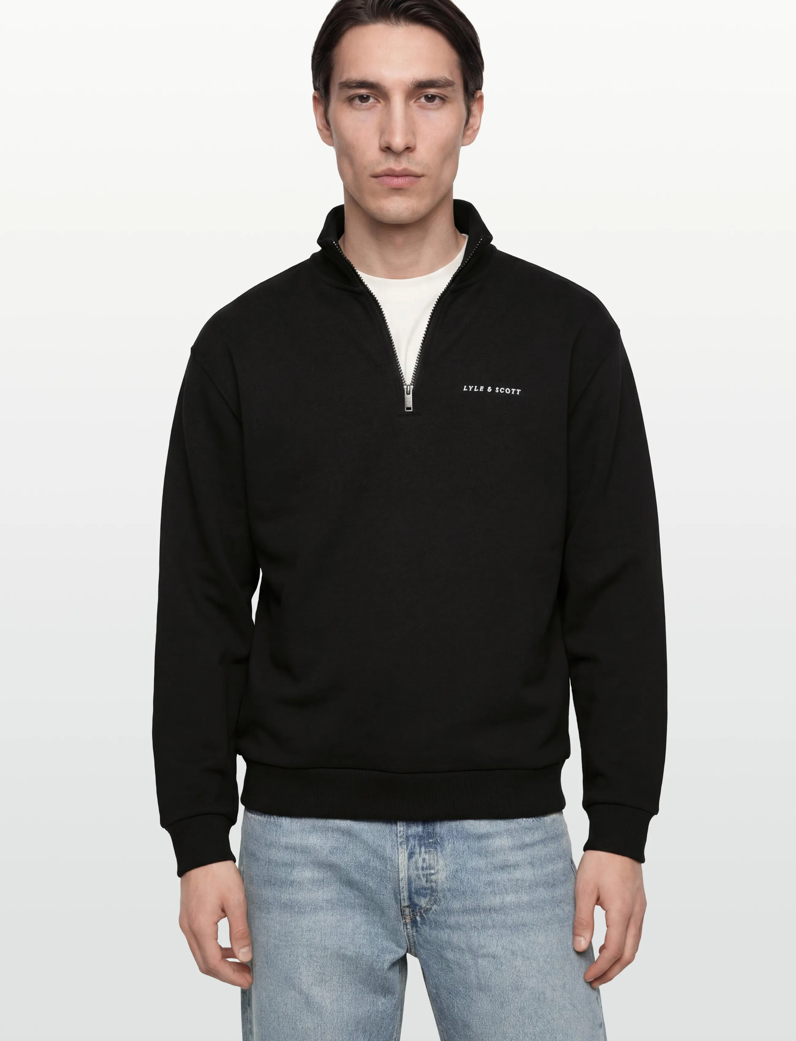 Lyle & Scott - Script Heavyweight Loopback Quarter Zip Sweatshirt - sweatshirts - z865 jet black - 3