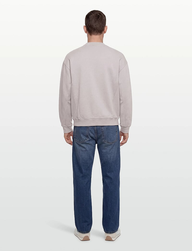 Lyle & Scott - Heavy Laundered Crew Neck Sweatshirt - sweatshirts - y116 pale lavendar - 4