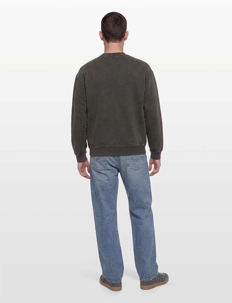 Lyle & Scott - Heavy Laundered Crew Neck Sweatshirt - sweatshirts - y118 soft black - 4