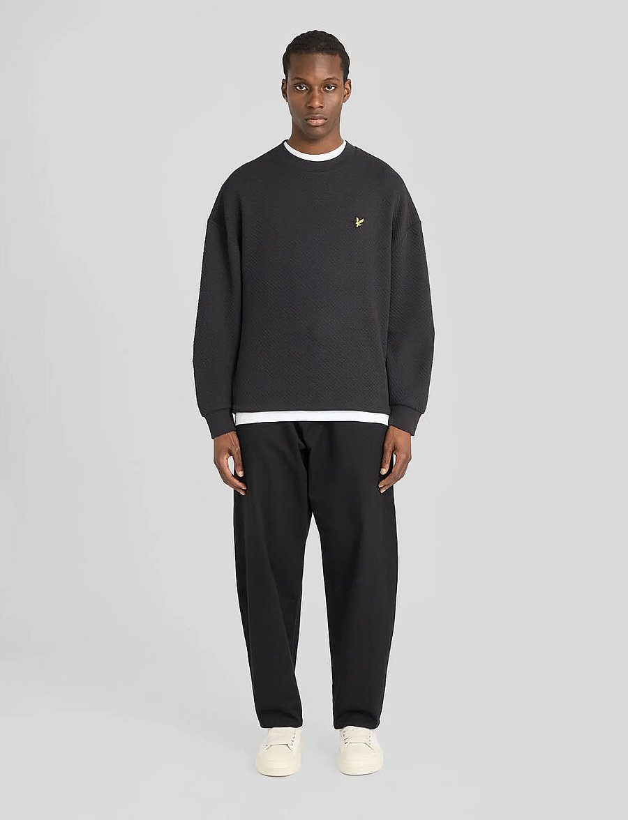 Lyle & Scott - Quilted Crewneck Sweatshirt - sweatshirts - jet black - 4