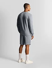 Lyle & Scott - Sweat Short - shorts - mid grey marl - 3