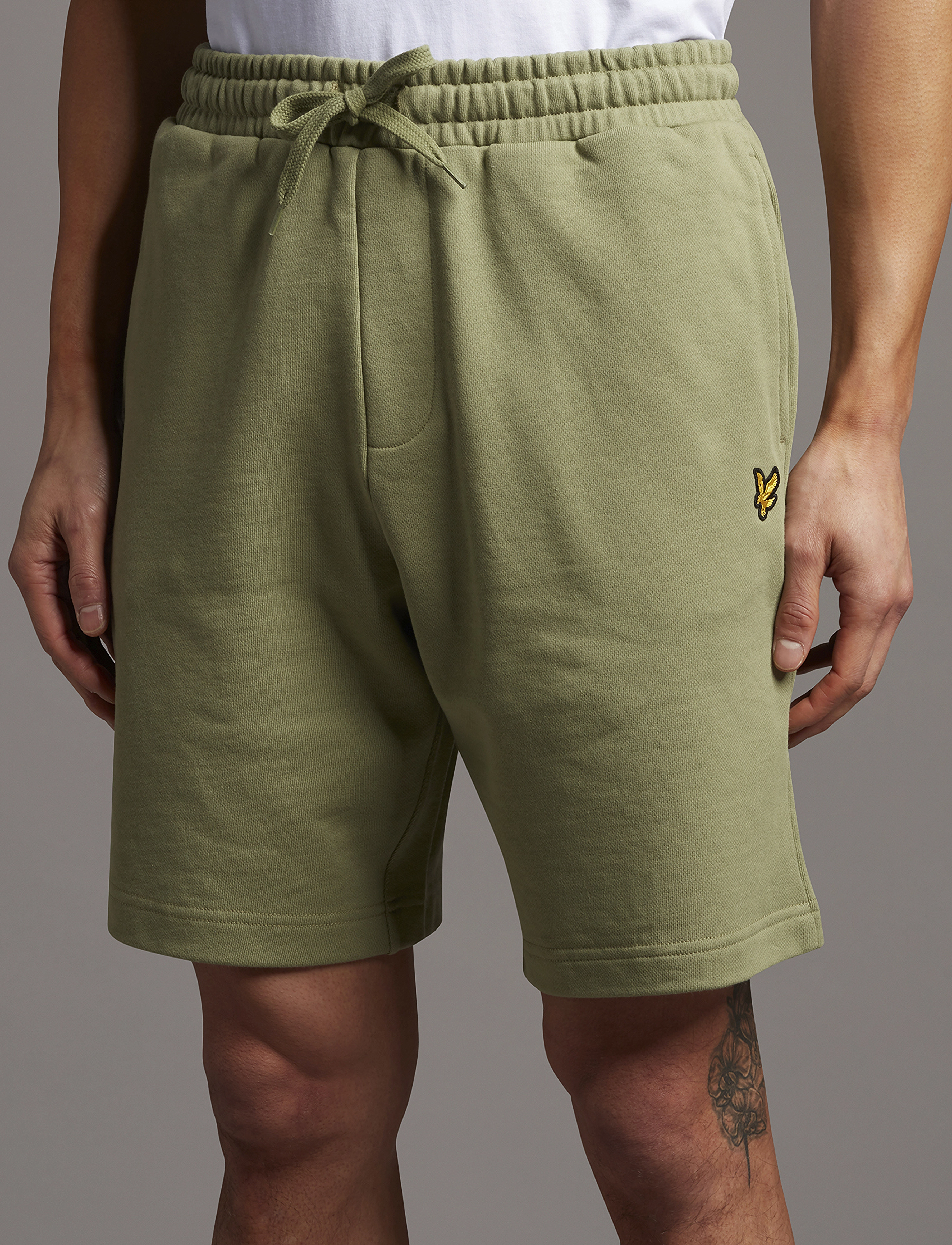 Lyle & Scott - Sweat Short - moss - 5