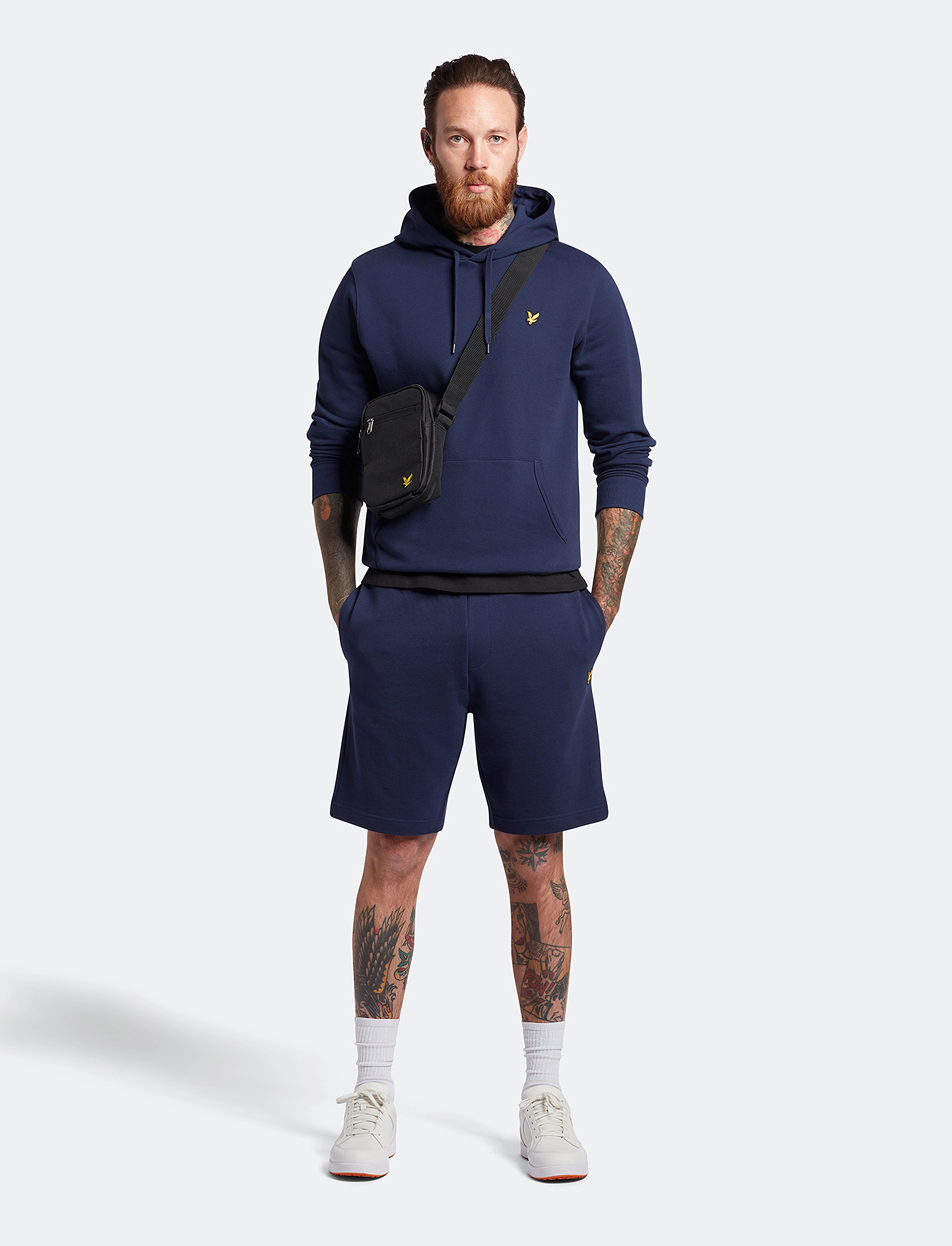 Lyle & Scott - Pullover Hoodie - kapuutsiga dressipluusid - navy - 4