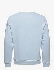 Lyle & Scott - Crew Neck Sweatshirt - sweatshirts - light blue - 1