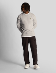 Lyle & Scott - Crew Neck Sweatshirt - sweatshirts - light grey marl - 4