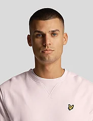 Lyle & Scott - Crew Neck Sweatshirt - dressipluusid - light pink - 5