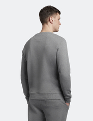 Lyle & Scott - Crew Neck Sweatshirt - sweatshirts - mid grey marl - 4