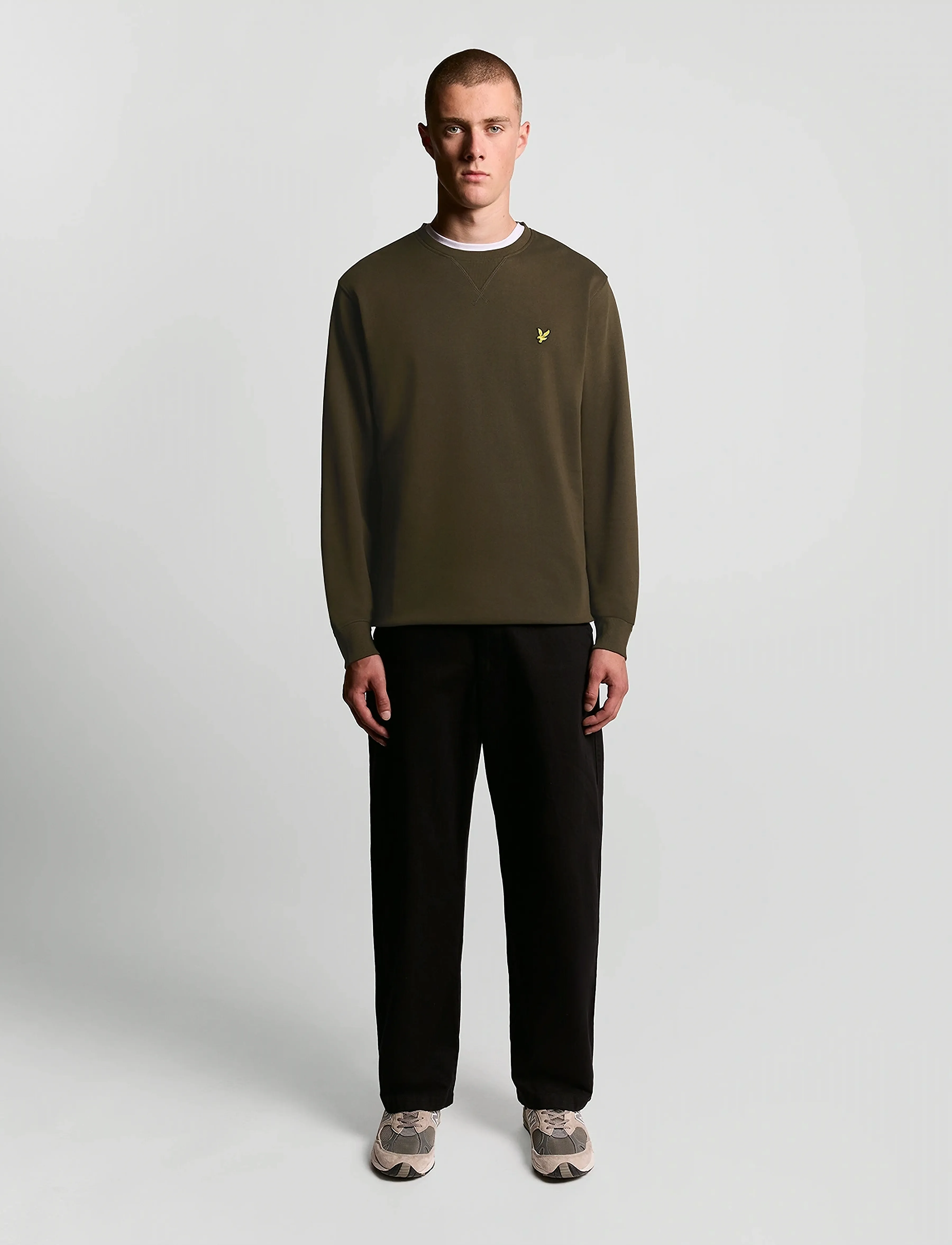 Lyle & Scott - Crew Neck Sweatshirt - vacation essentials - olive - 4