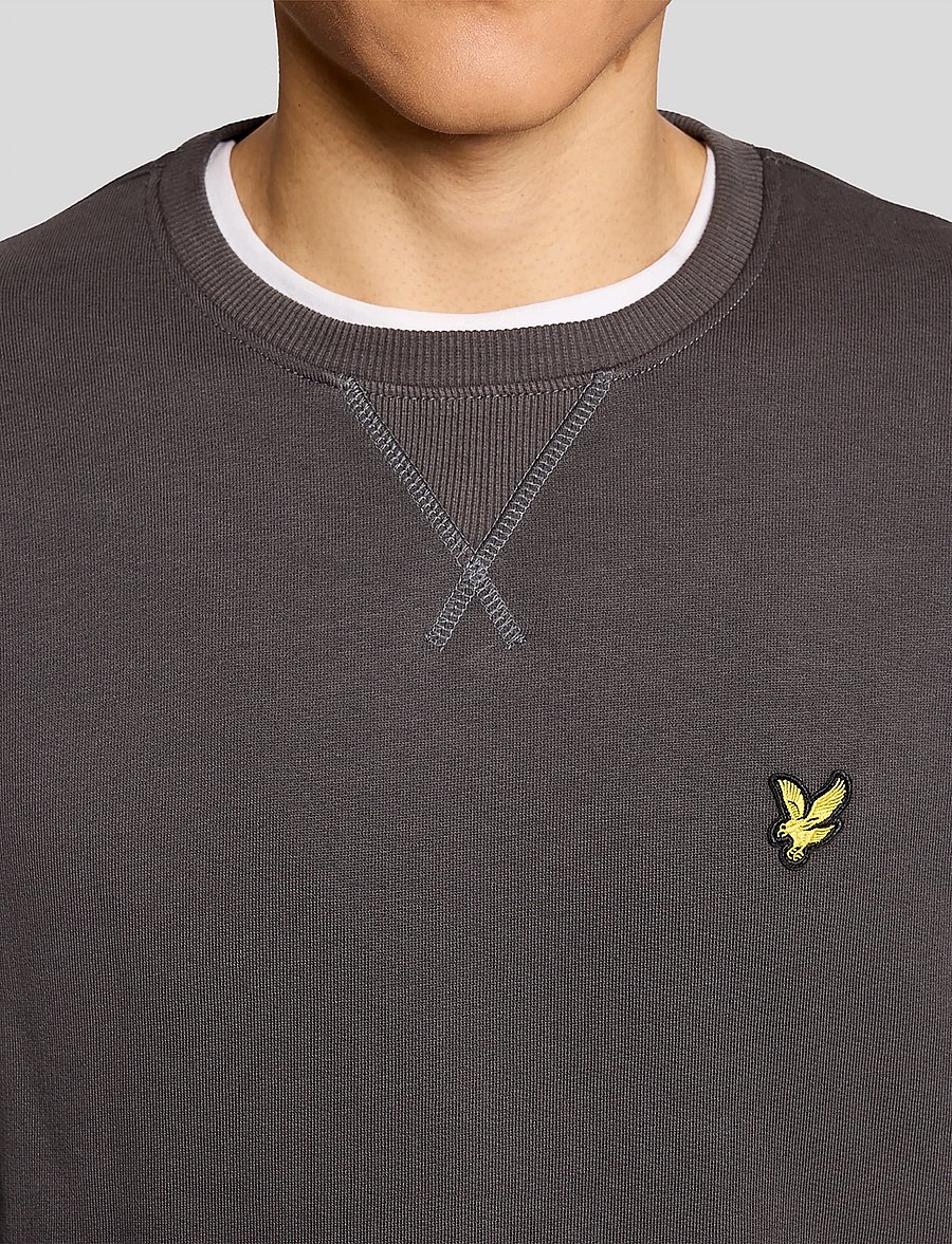 Lyle & Scott - Crew Neck Sweatshirt - sweatshirts - w635 gunmetal - 4