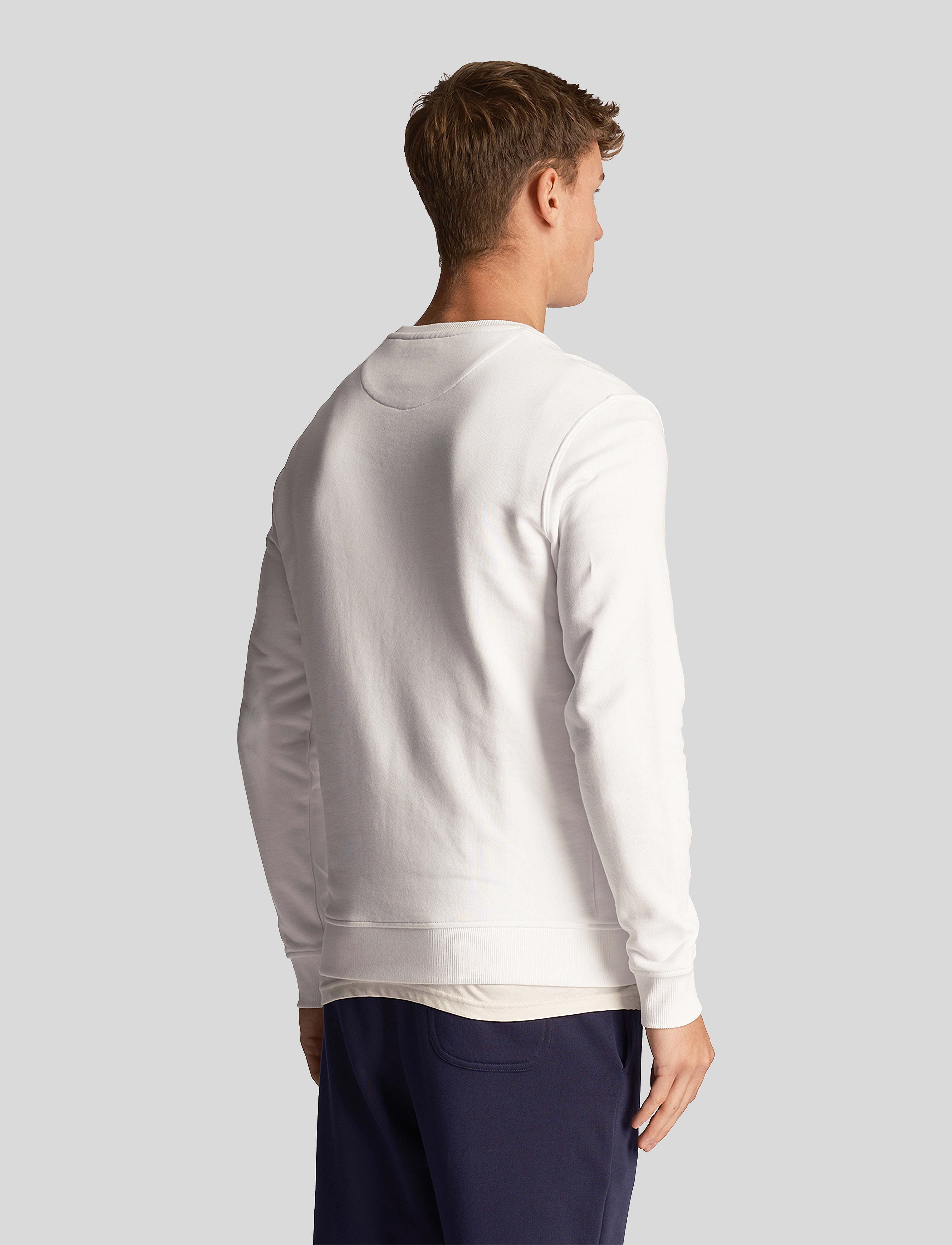 Lyle & Scott - Crew Neck Sweatshirt - vacation essentials - white - 3