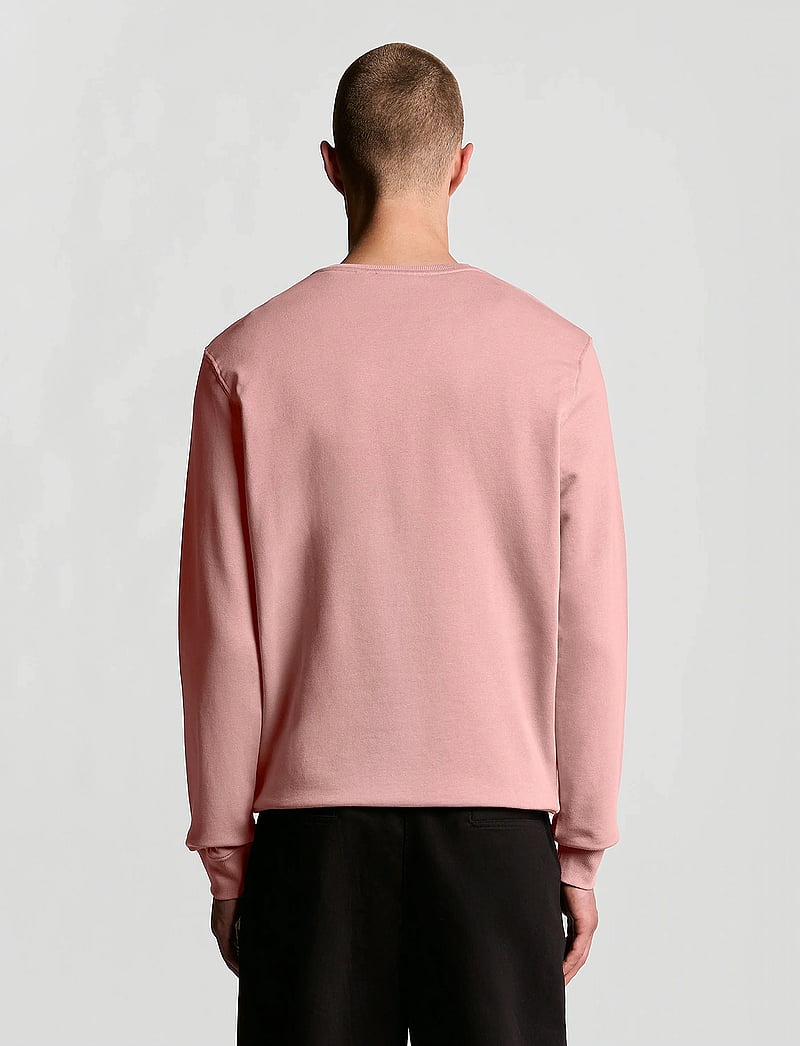 Lyle & Scott - Crew Neck Sweatshirt - dressipluusid - x871 garden rose - 3