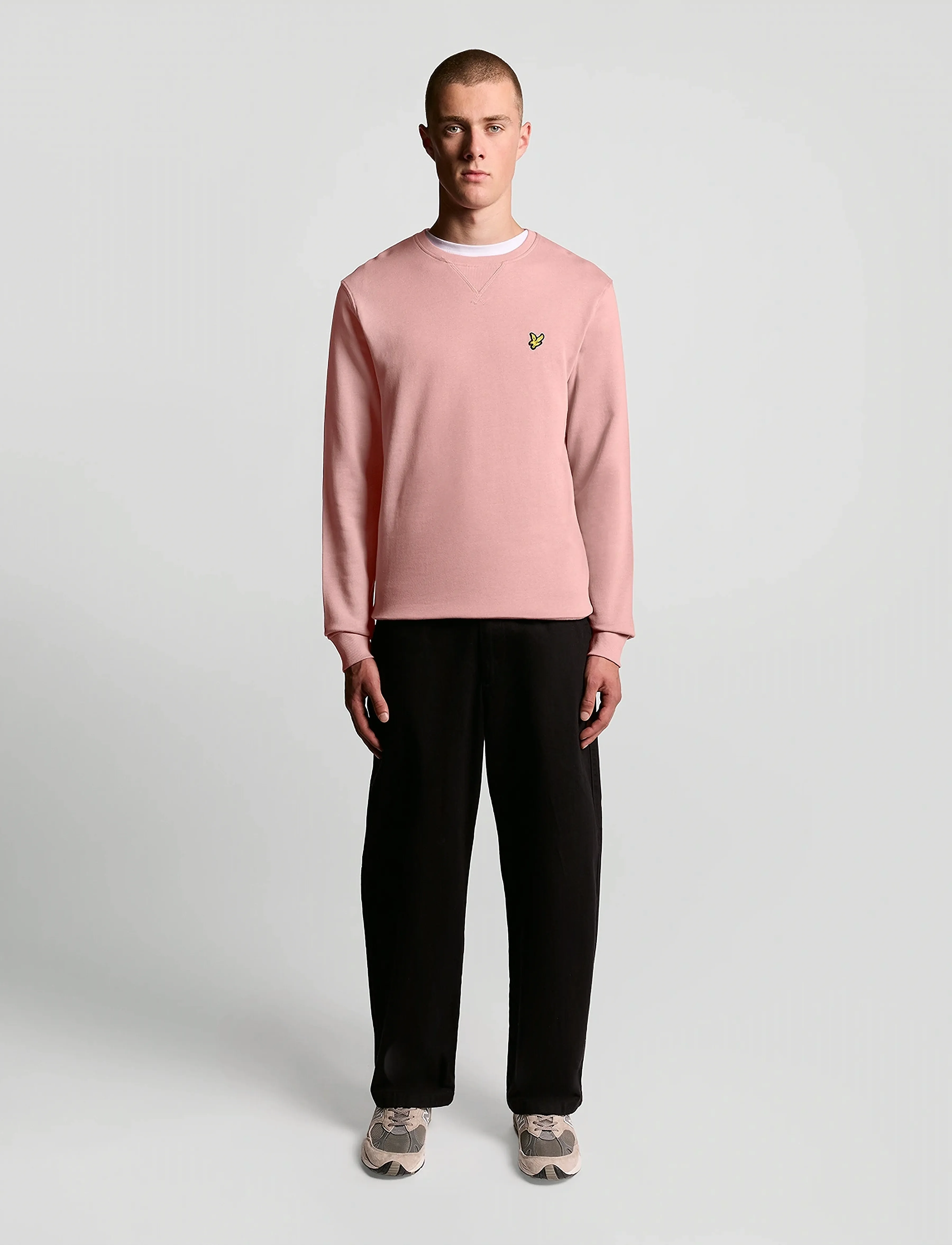 Lyle & Scott - Crew Neck Sweatshirt - vacation essentials - x871 garden rose - 4