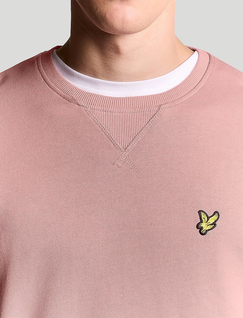Lyle & Scott - Crew Neck Sweatshirt - dressipluusid - x871 garden rose - 5
