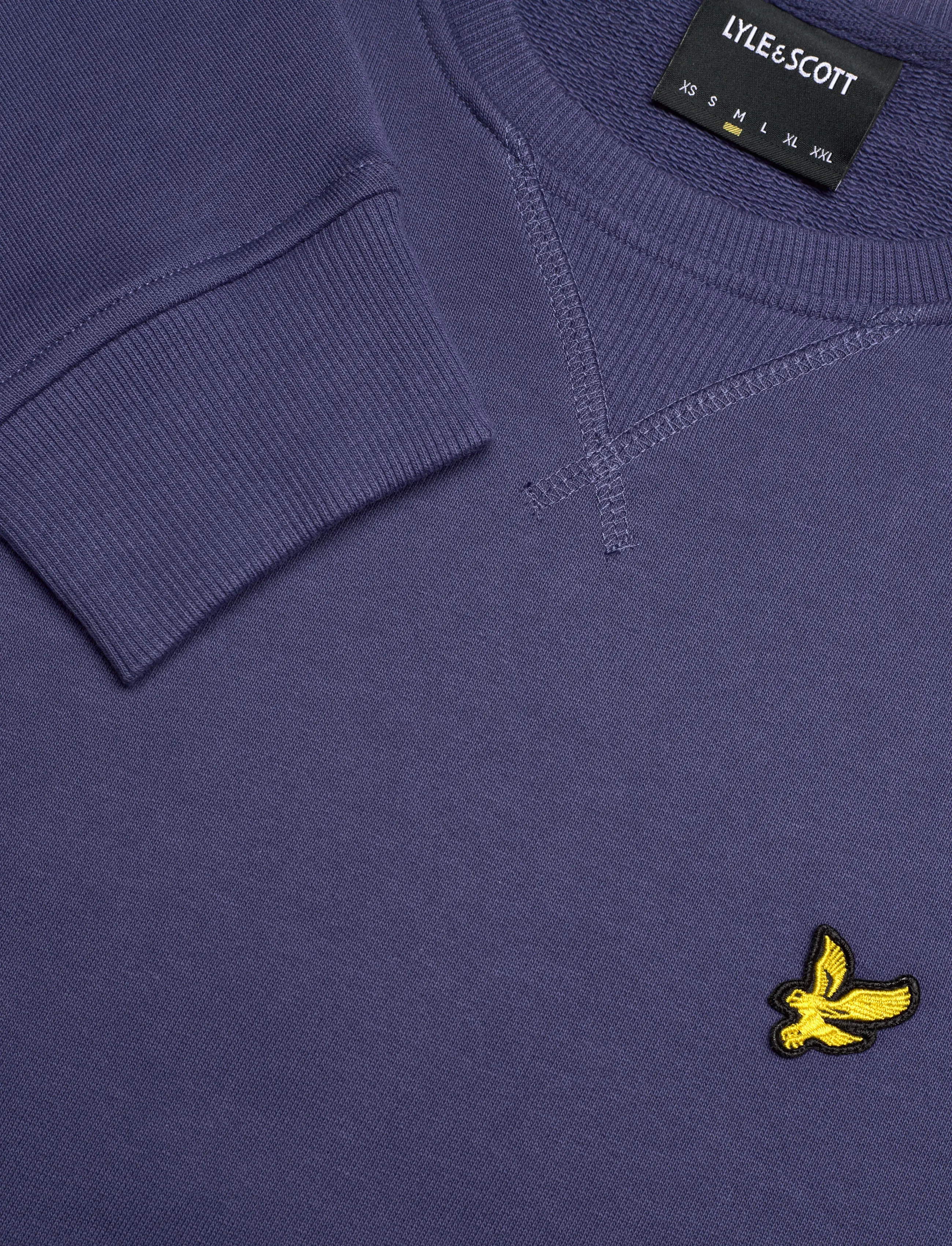 Lyle & Scott - Crew Neck Sweatshirt - vacation essentials - rich navy - 5