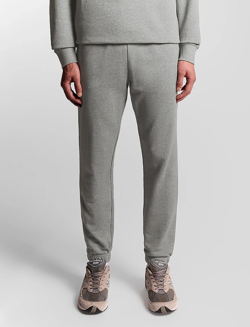 Lyle & Scott - Slim Sweat Pant - joggingbyxor - t28 mid grey marl - 4