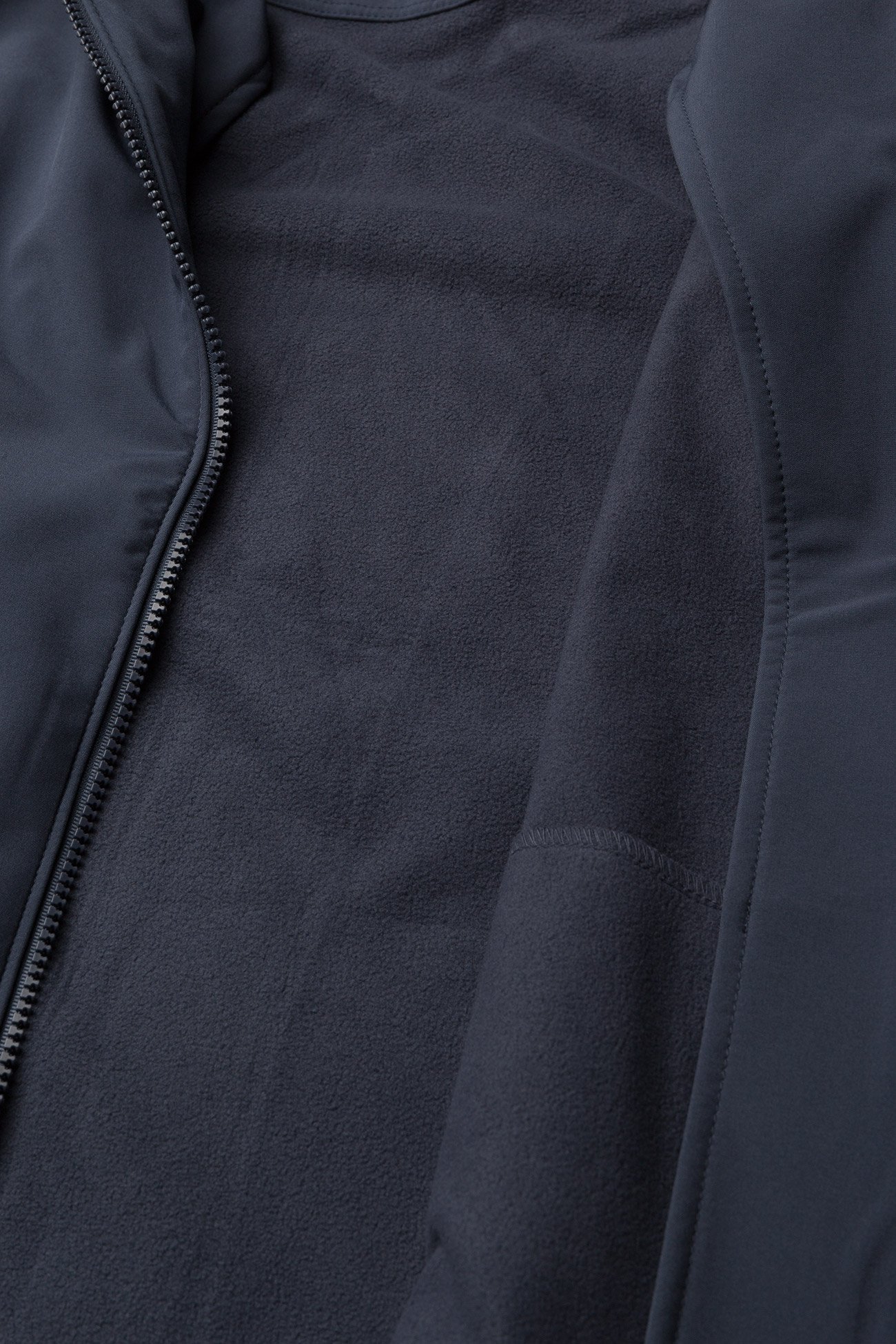 Lyle & Scott - Funnel Neck Soft Shell - navy - 4