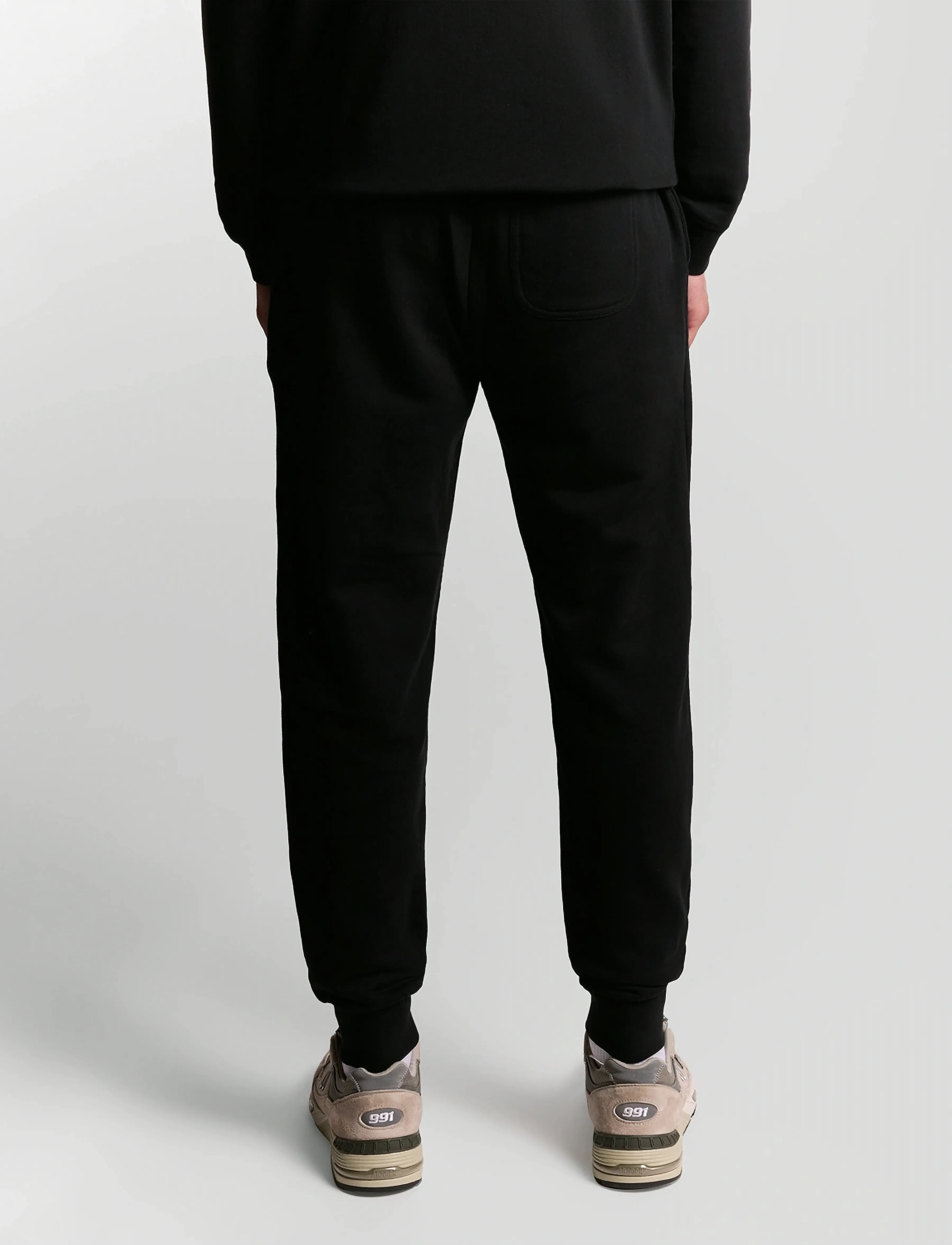 Lyle & Scott - Skinny Sweatpant - dressipüksid - jet black - 3
