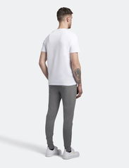 Lyle & Scott - Skinny Sweatpant - spodnie dresowe - mid grey marl - 4