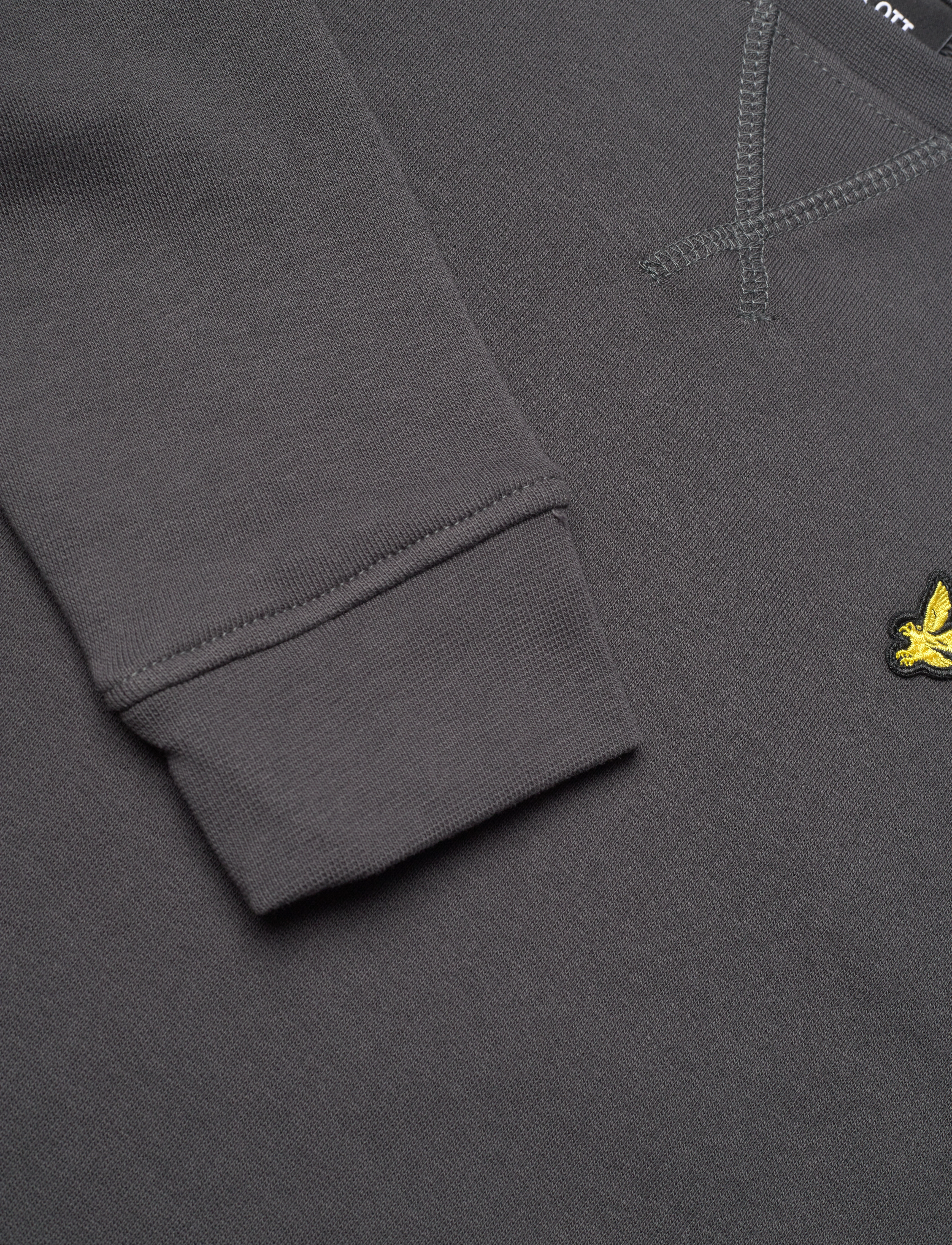 Lyle & Scott - Crew Neck Sweatshirt - sweatshirts - w635 gunmetal - 2