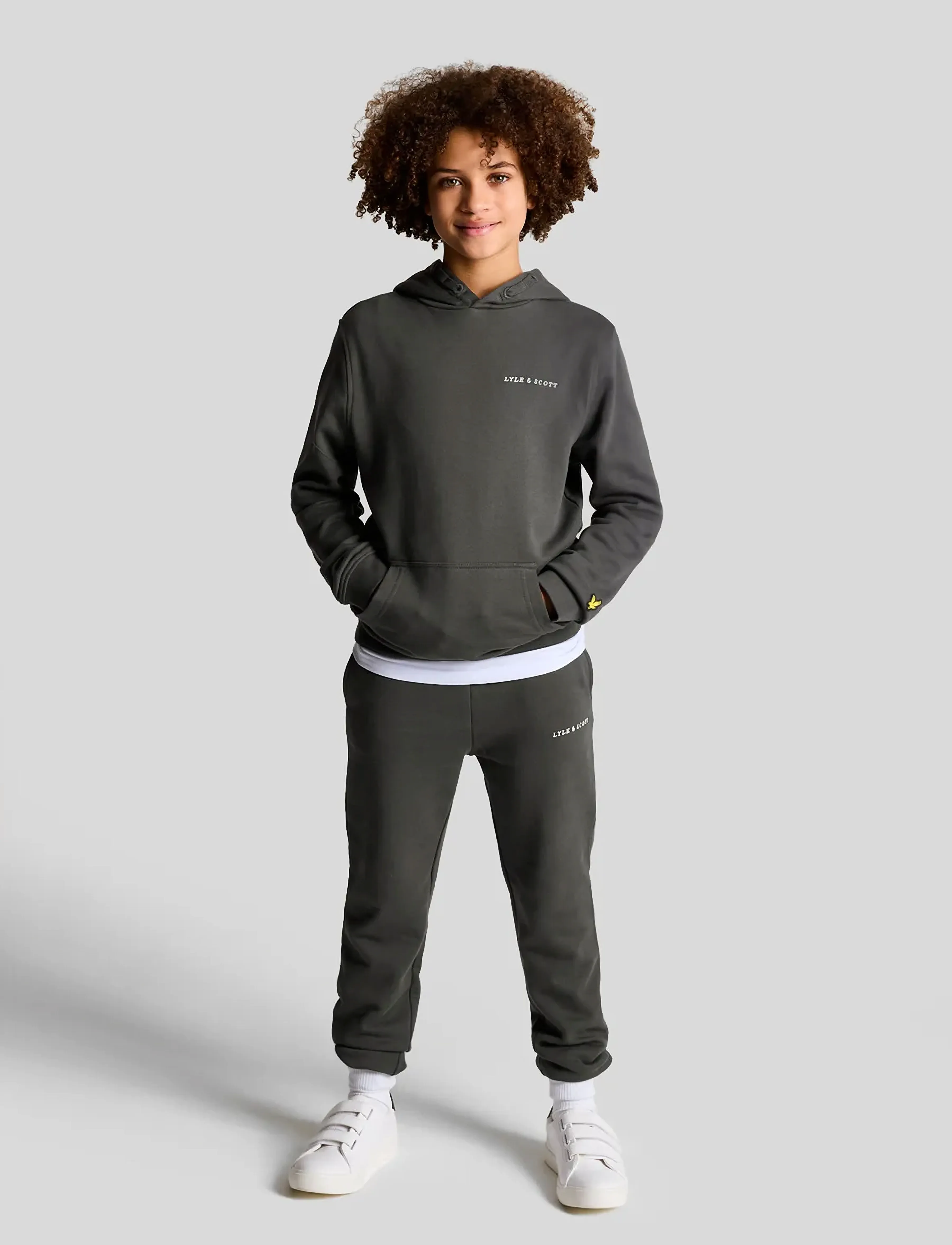 Lyle & Scott - Script Embroidered Sweatpant - gunmetal - 2