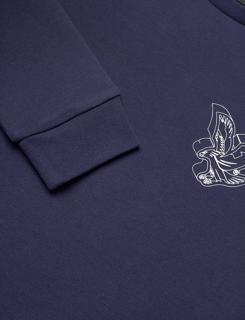 Lyle & Scott - 3D Eagle Graphic Sweatshirt - sweatshirts - z99 navy - 2