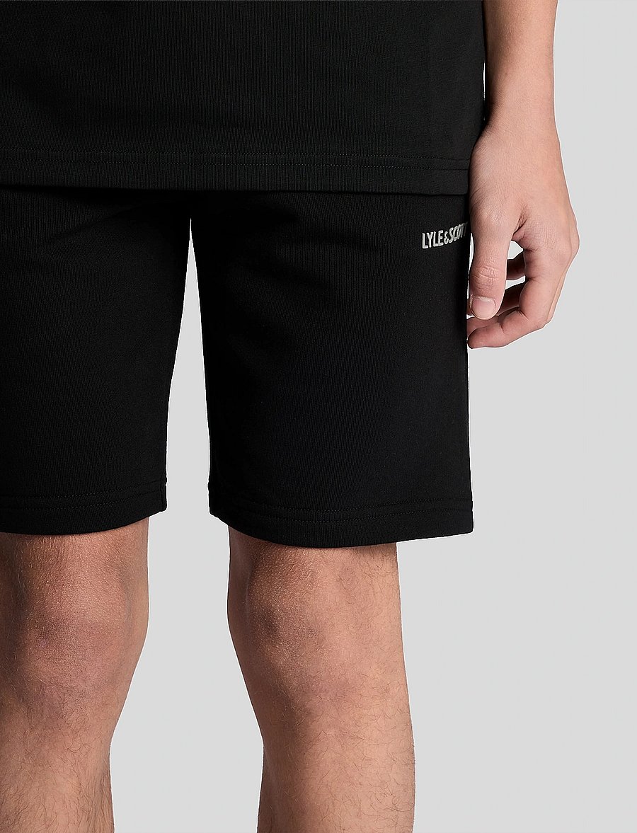Lyle & Scott - Logo Print Sweat Short - mjukisshorts - z865 jet black - 5