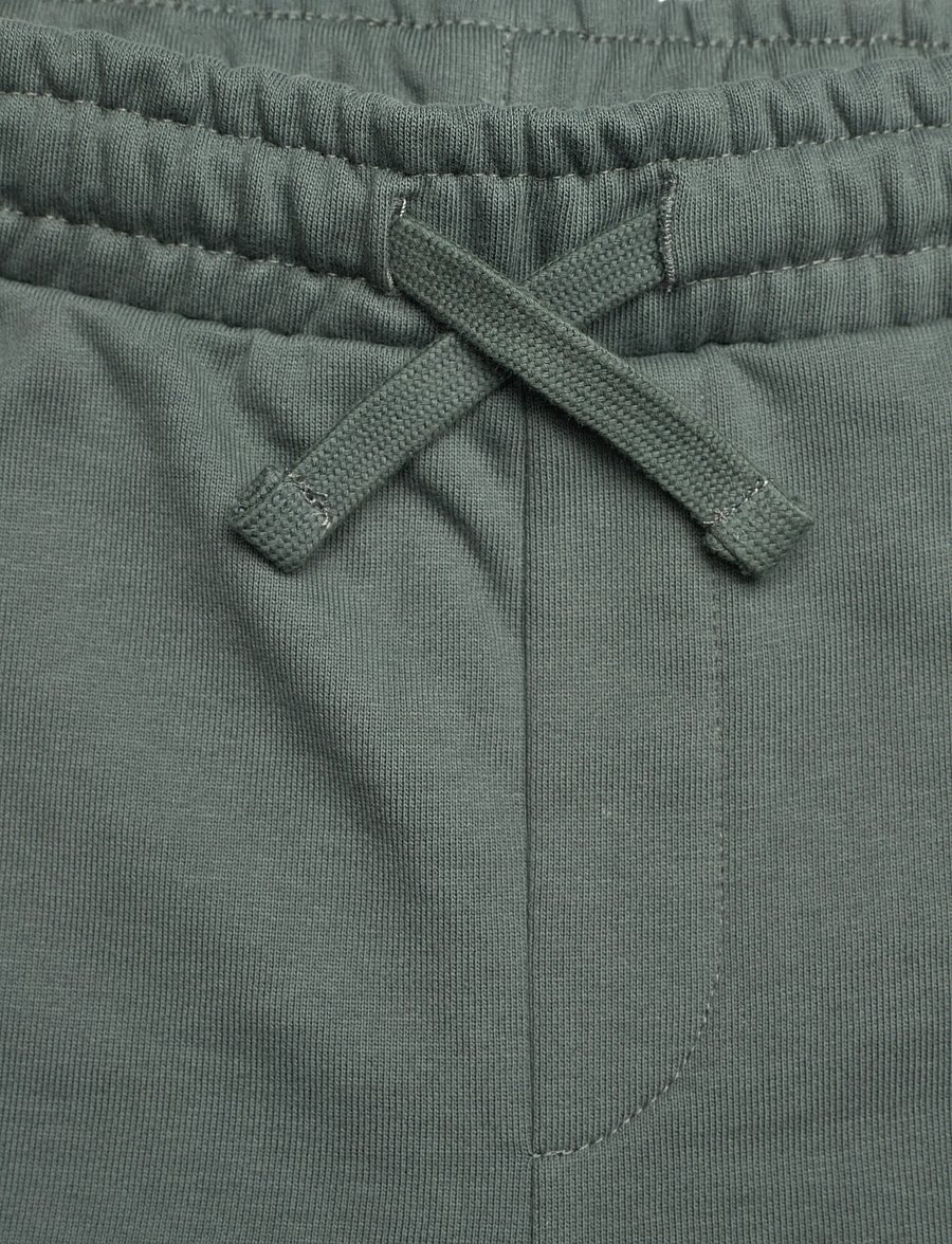 Lyle & Scott - Sweatshort - lühikesed dressipüksid - green mercurial - 3