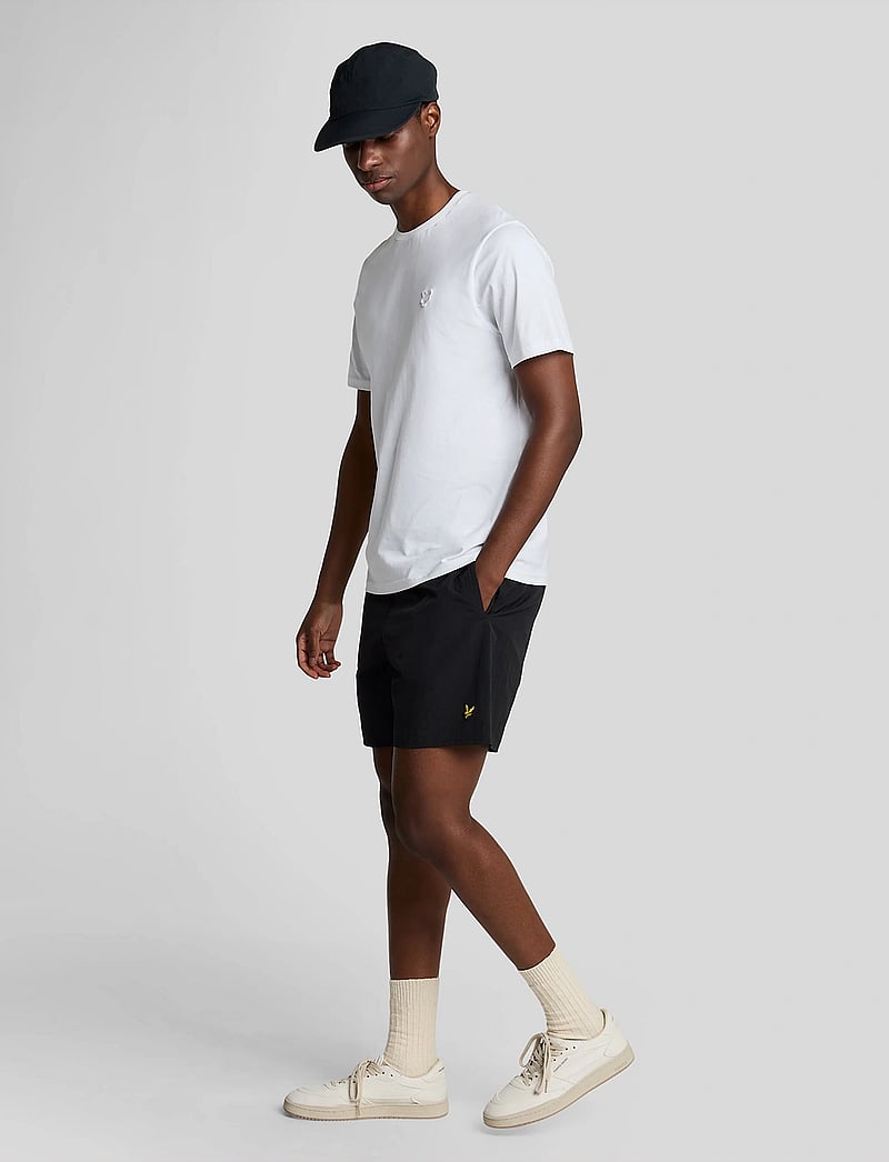 Lyle & Scott - Plain Swimshort - badehose - z865 jet black - 4