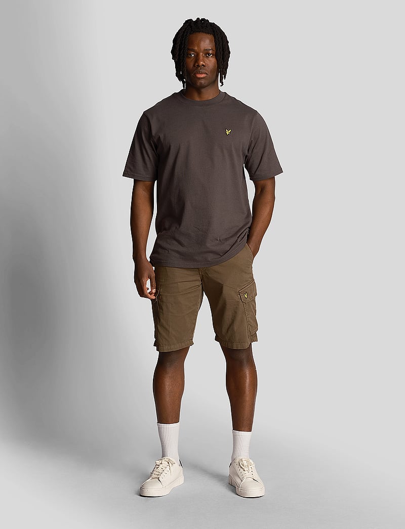 Lyle & Scott - Wembley Cargo Short - cargo shorts - w893 military green - 0