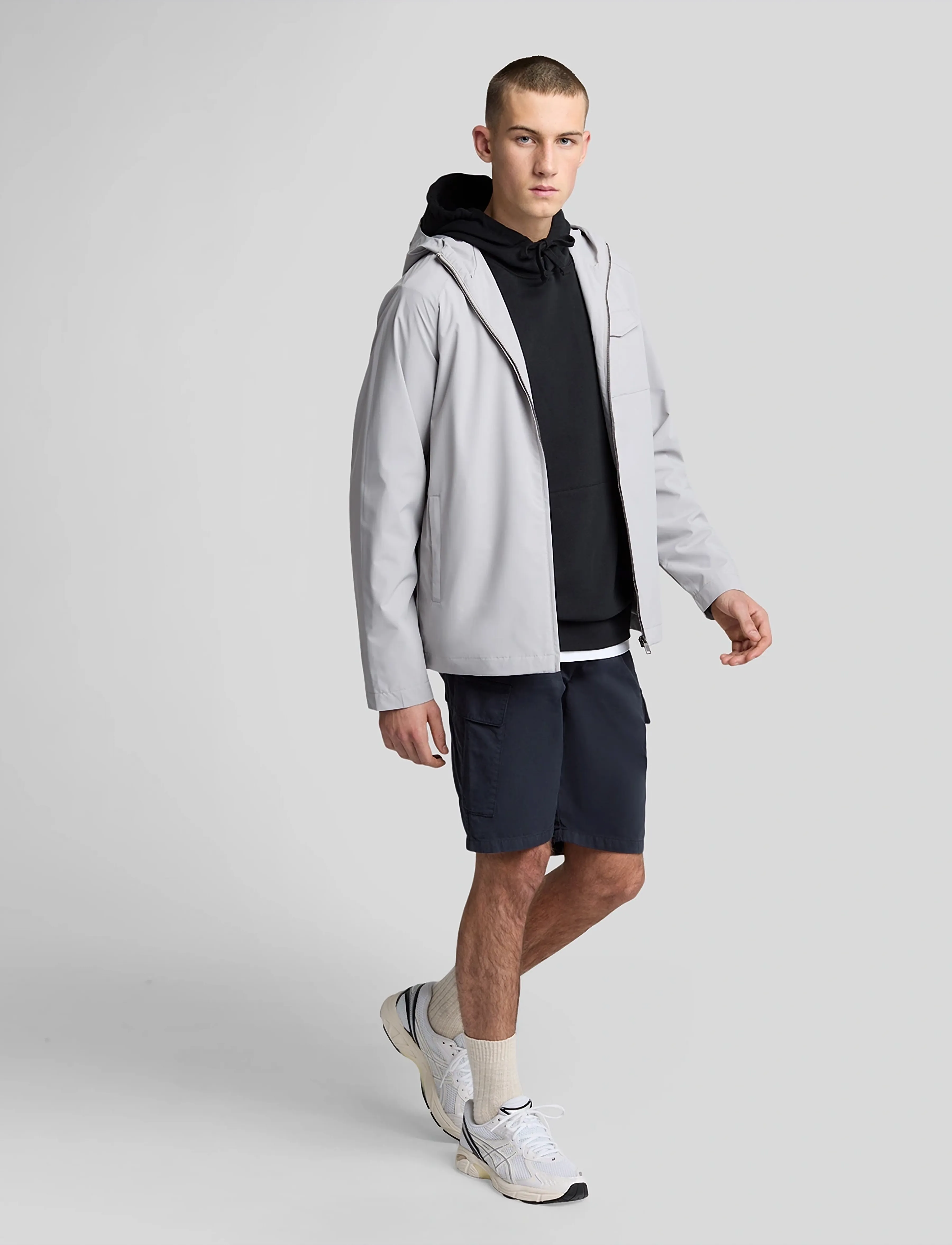 Lyle & Scott - Cargo Short - cargo shorts - z865 jet black - 4