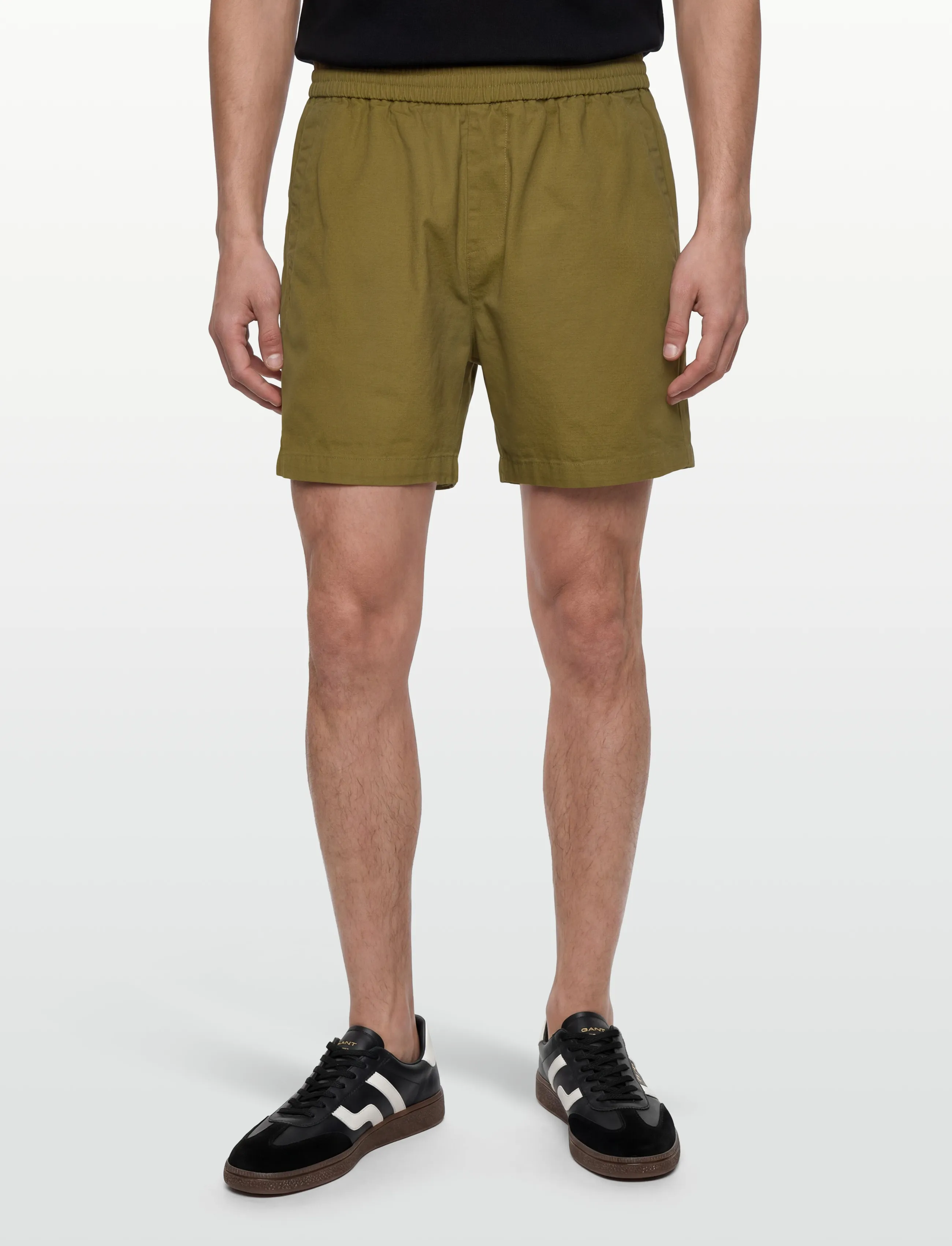 Lyle & Scott - Washed Cotton Short - casual shorts - y127 bright olive - 3