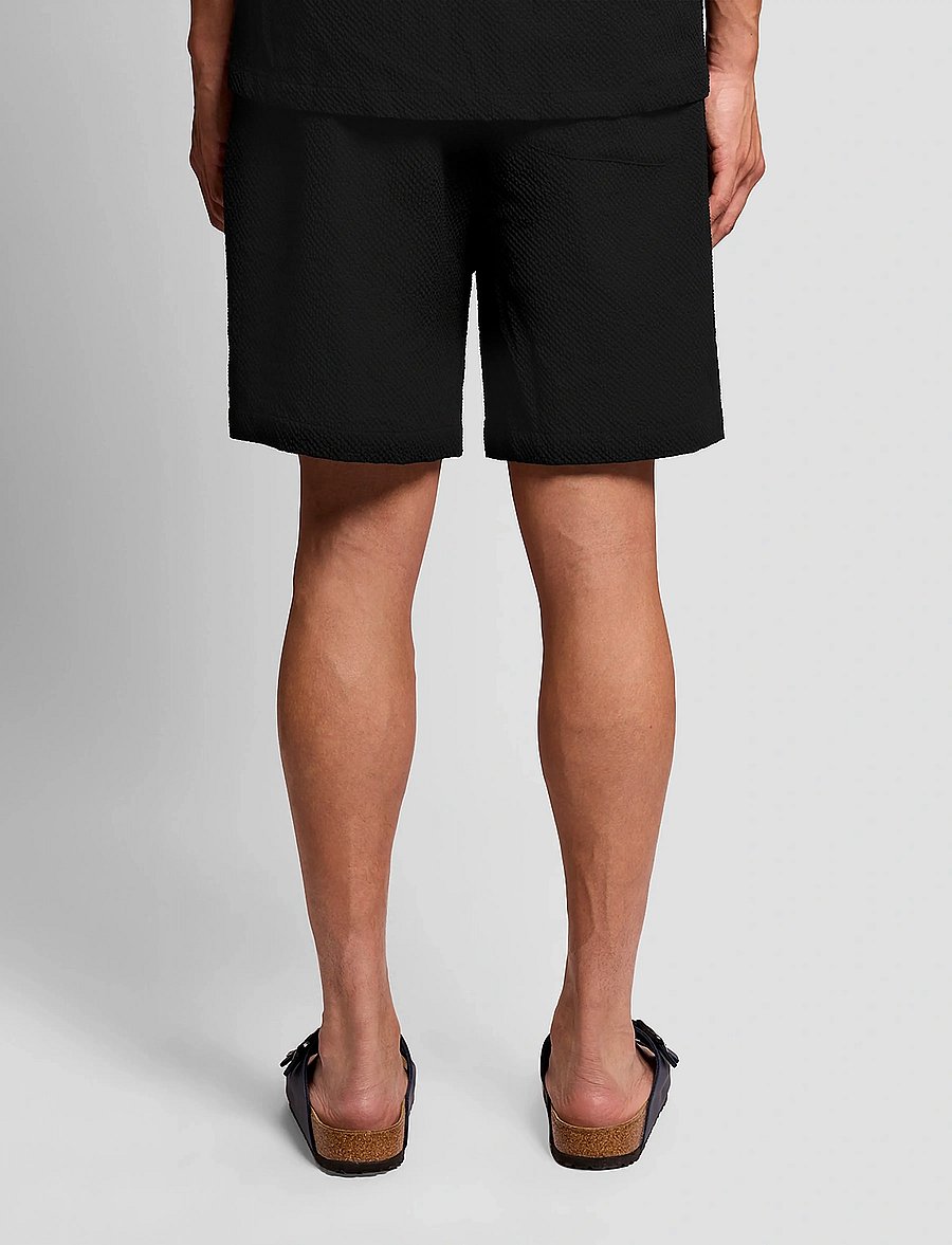 Lyle & Scott - Crinkle Resort Short - freizeitshorts - jet black - 3