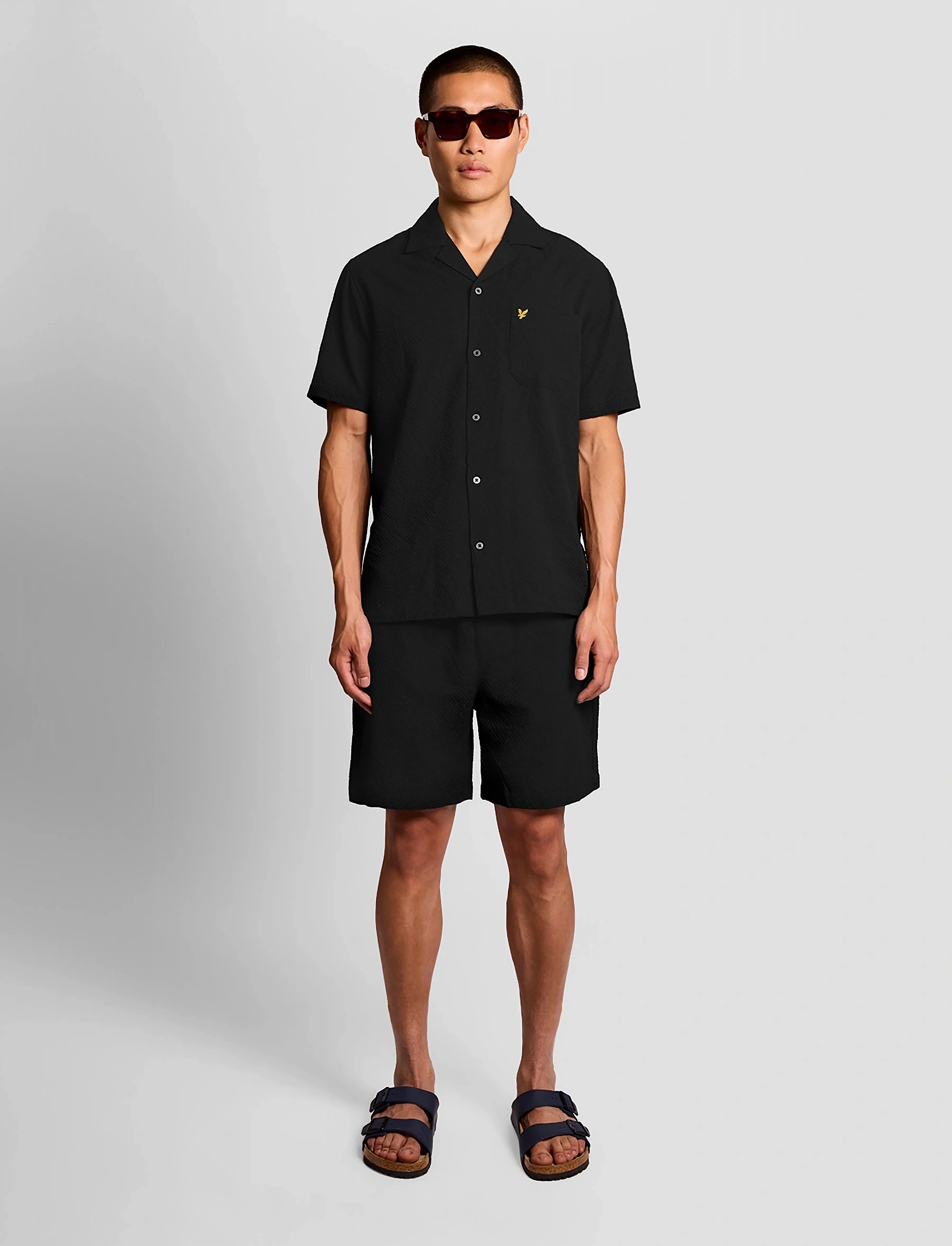 Lyle & Scott - Crinkle Resort Short - casual shorts - jet black - 4